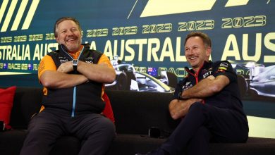 zak-brown-says-mclaren-took-advantage-of-‘destabilized’-red-bull-during-christian-horner’s-texting-scandal 