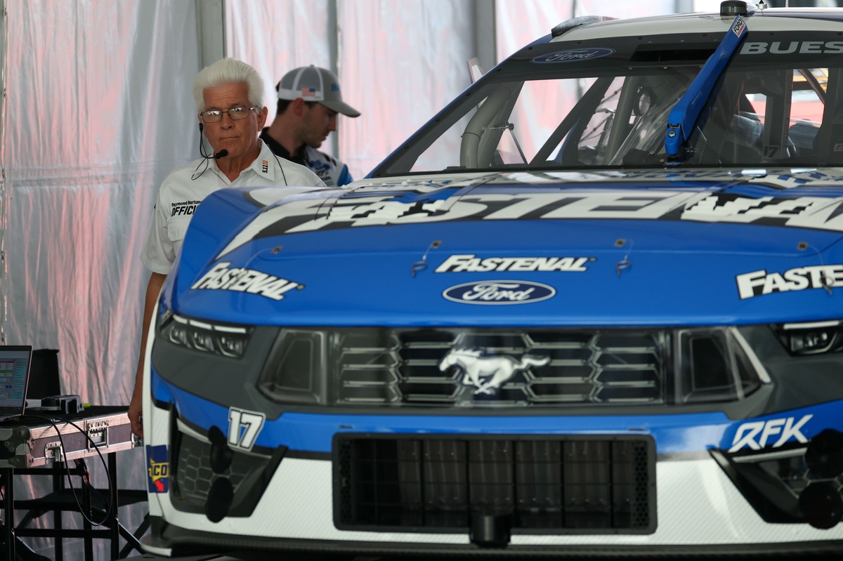 brad-keselowski-compares-nascar-rule-book-to-"irs-tax-code"-after-rfk-failures