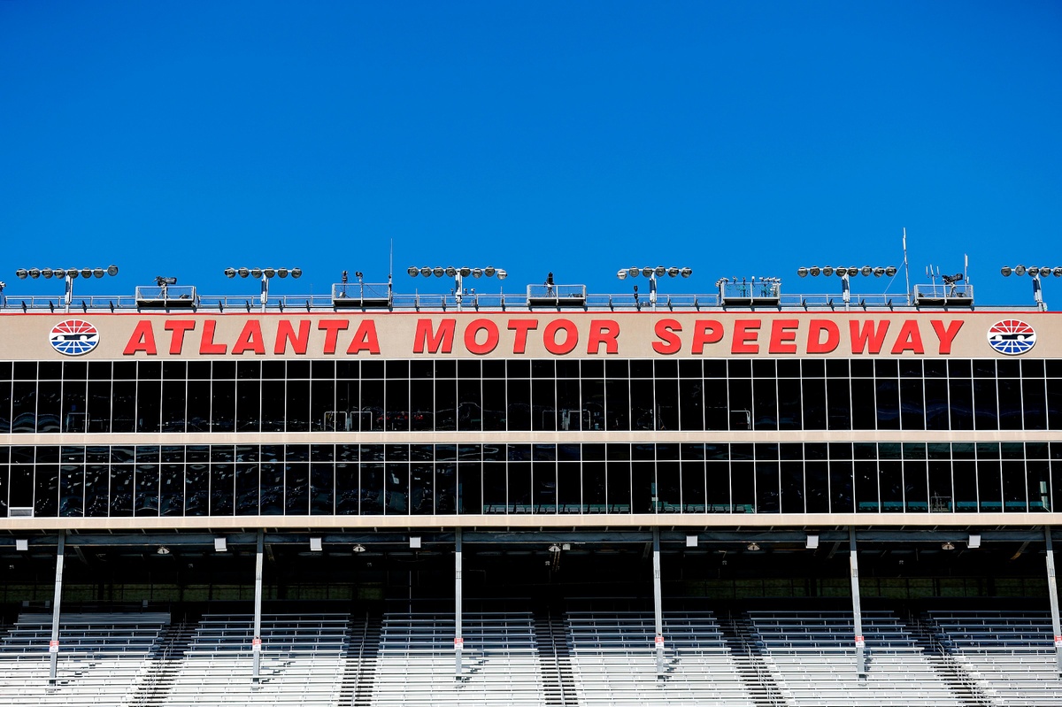 atlanta-motor-speedway-changes-name-to-echopark-speedway