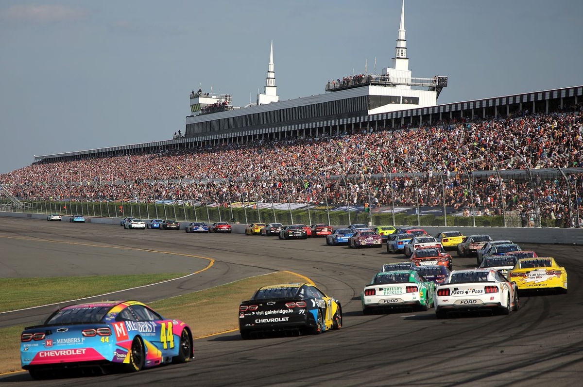 winners-and-losers-from-a-tricky-nascar-cup-weekend-at-pocono