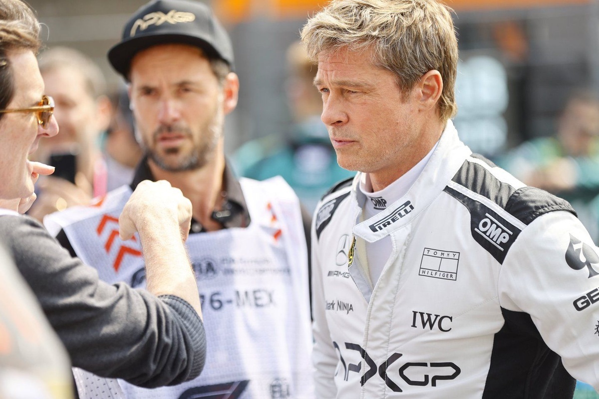 brad-pitt-reveals-f1-crews-couldn’t-stop-laughing-at-apx-gp