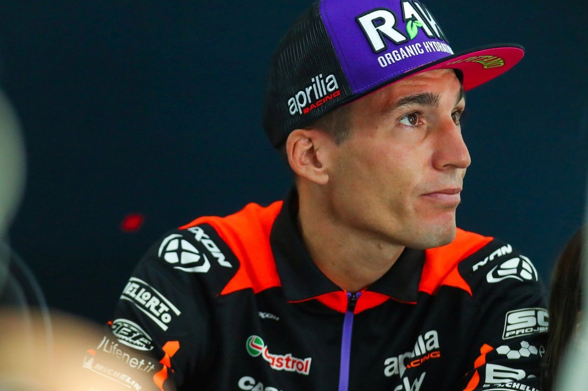 aleix-espargaro-doesn’t-understand-why-aprilia-would-“force”-jorge-martin-to-stay