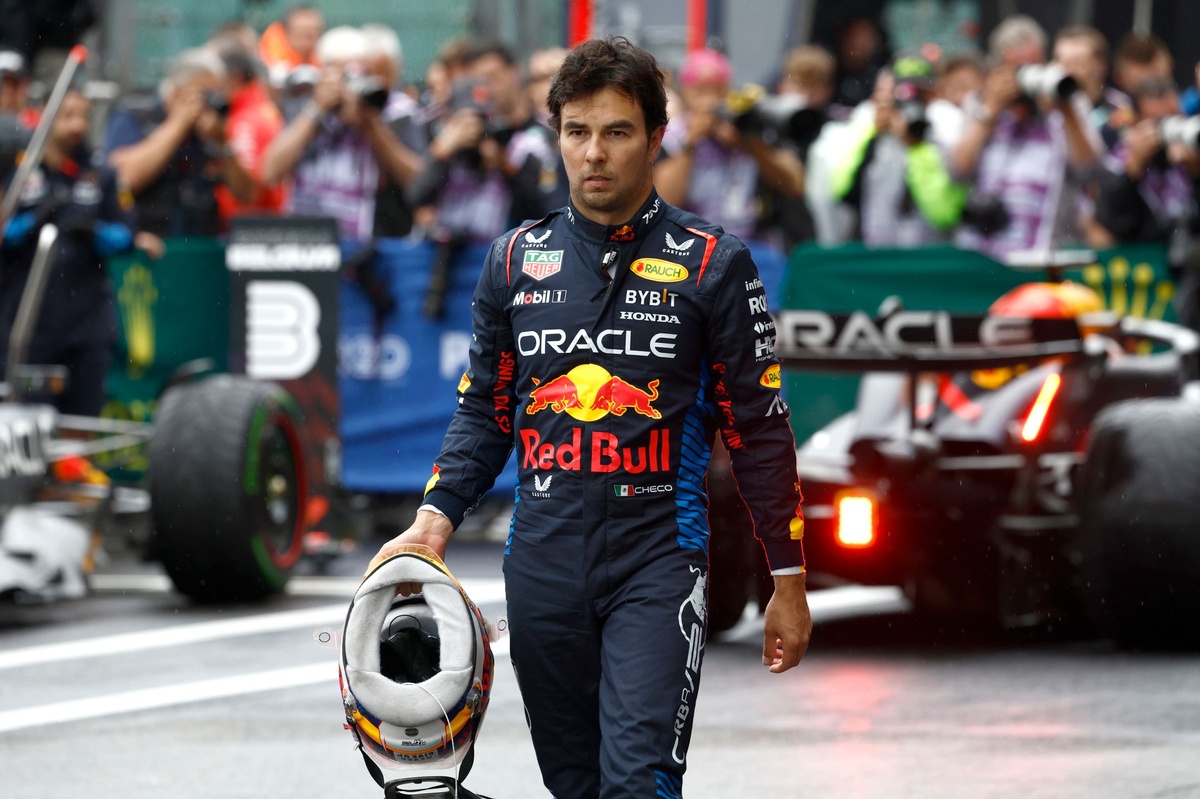 sergio-perez:-“i-survived-for-so-long”-at-red-bull-despite-“undriveable”-f1-car