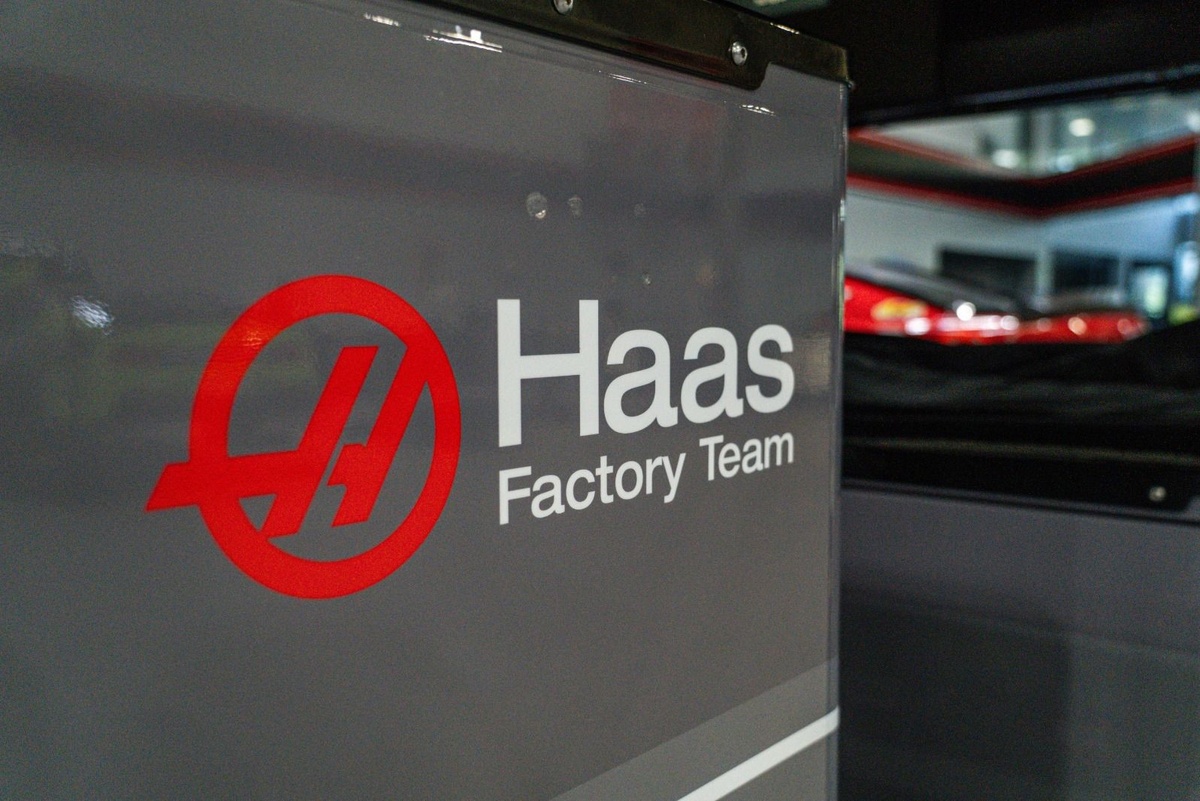 haas-factory-team-will-switch-to-chevrolet-and-align-with-hendrick-in-2026