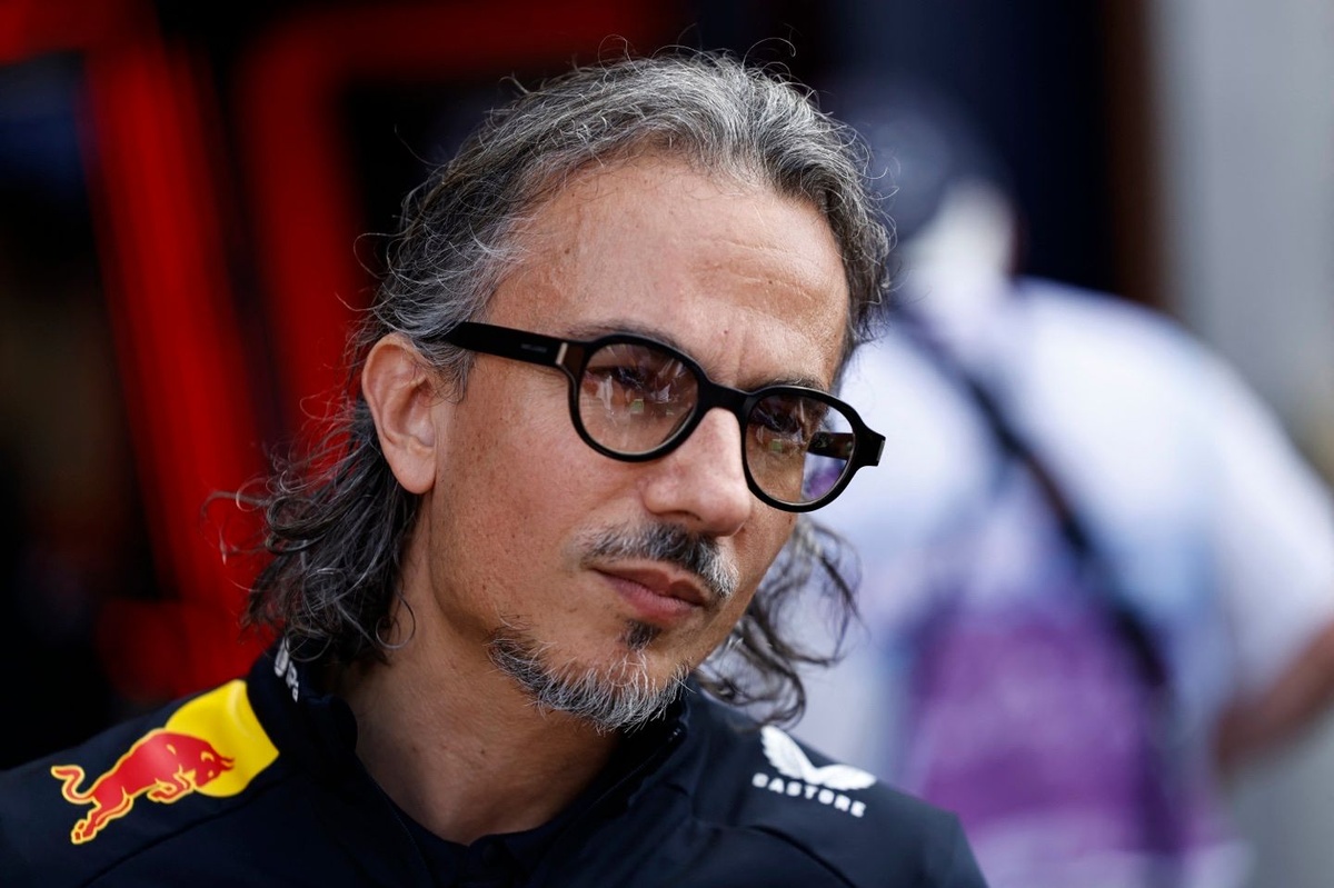 laurent-mekies-admits-red-bull-building-f1-engines-"as-crazy-as-it-gets"