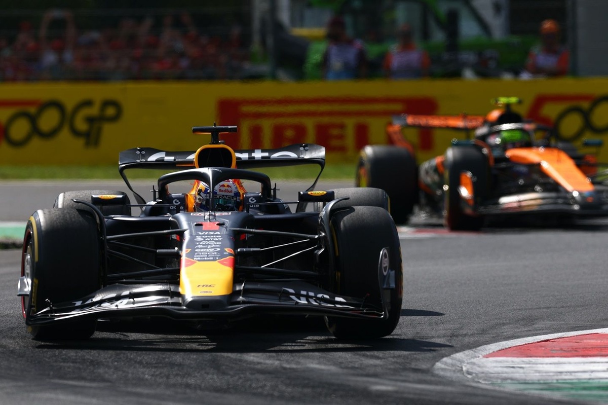 andrea-stella-warns-max-verstappen-is-still-f1-title-threat