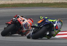 why-valentino-rossi-and-marc-marquez-sepang-‘kick’-still-divides-fans-10-years-later 