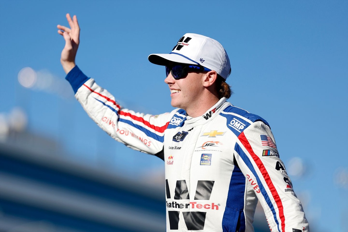 nascar-star-connor-zilisch-gets-daytona-test-chance-in-cadillac-lmdh