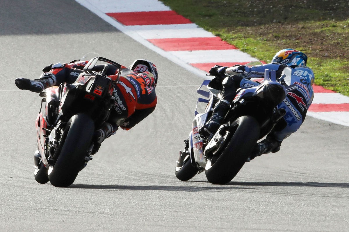 pedro-acosta:-portuguese-gp-sprint-defeat-step-towards-motogp-win-breakthrough